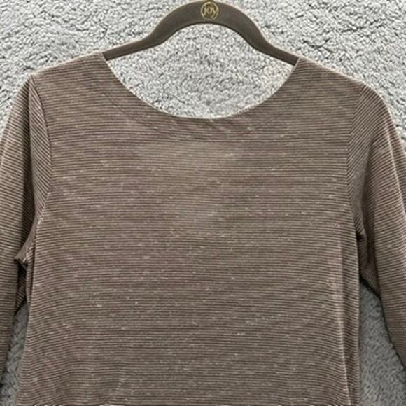 prAna Women's Medium Lightweight Activewear Shirt Cutout in Back Comfort Active - Picture 2 of 10